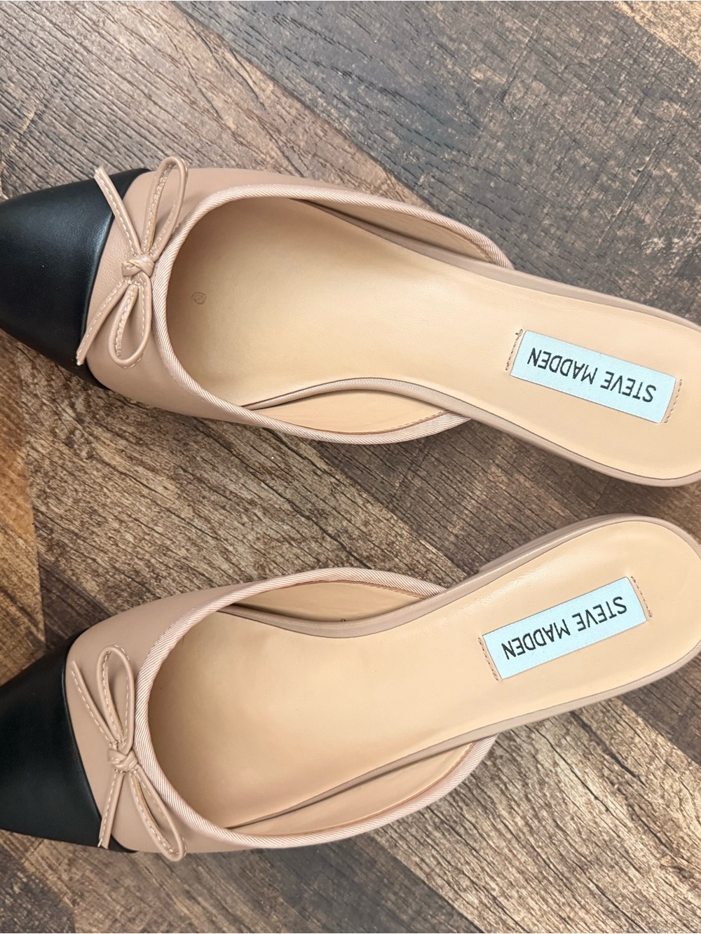 Steve Madden Nude and Black Bow-Accent Mules